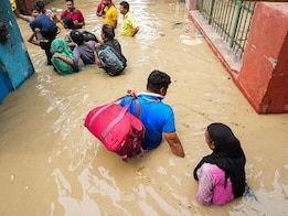 1_GettyImages-1530339828_SM
