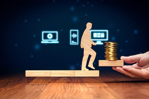 When startups attract top-tier venture capitalists who invest in them, they win an important stamp of approval, which can mitigate the uncertainty surrounding early-stage companies and facilitate recruiting
Image: Shutterstock When startups attract top-tier venture capitalists who invest in them, they win an important stamp of approval, which can mitigate the uncertainty surrounding early-stage companies and facilitate recruiting
Image: Shutterstock