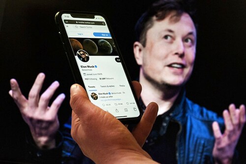 The court battle between Elon Musk and Twitter kicked off on July 19, 2022, as the social media firm tries to force the entrepreneur to honor their $44 billion buyout deal. The first hearing will center on Twitter"s push to set a trial date for as early as September in a case that has massive stakes for both parties. Image: Olivier Douliery/AFP  The court battle between Elon Musk and Twitter kicked off on July 19, 2022, as the social media firm tries to force the entrepreneur to honor their $44 billion buyout deal. The first hearing will center on Twitter"s push to set a trial date for as early as September in a case that has massive stakes for both parties. Image: Olivier Douliery/AFP 