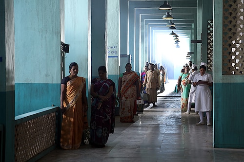India is one of the largest consumers of antibiotics globally. The widespread use of heavily prescribed antibiotics contributes to increasing microbial resistance.
Image: Shutterstock India is one of the largest consumers of antibiotics globally. The widespread use of heavily prescribed antibiotics contributes to increasing microbial resistance.
Image: Shutterstock