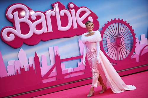The days of Barbie pink are behind us, but the year 2024 will put new colors in the spotlight, such as romantic red.
Image: Justin Tallis / AFP