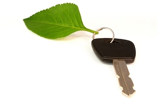 Currently, it"s difficult to point out one technology as being clearly advantageous over the other. Of course, this might change as battery costs reduce and EVs get closer in price to combustion-engined cars.
Image: Shutterstock