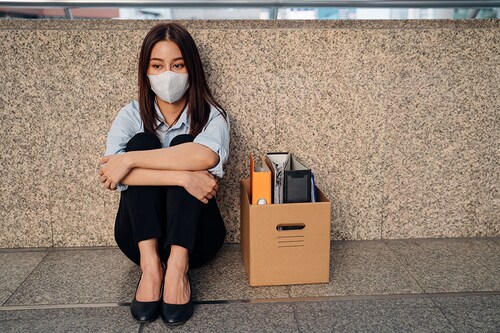 It’s important to acknowledge a layoff as a major life event
Image: Shutterstock It’s important to acknowledge a layoff as a major life event
Image: Shutterstock