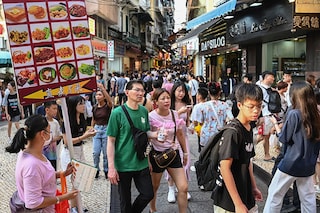 Chinese tourists visiting Macau during the country’s week-long holiday at the start of October Image: Peter Parks / AFPÂ©