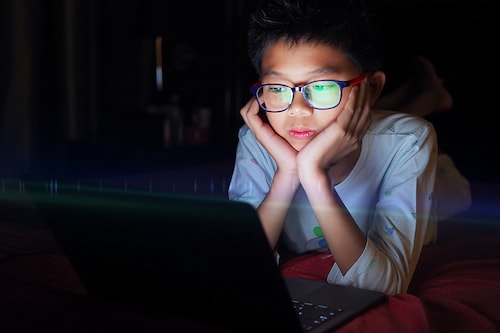 61 percent of Indians observed their children, aged nine to 17, spend an average of 3 hours or more per day on social media. Image: Shutterstock 61 percent of Indians observed their children, aged nine to 17, spend an average of 3 hours or more per day on social media. Image: Shutterstock