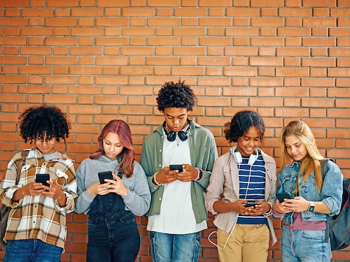 The term “brain rot†describes the mental and intellectual deterioration supposedly caused by excessive consumption of online content.
Image: Shutterstock The term “brain rot†describes the mental and intellectual deterioration supposedly caused by excessive consumption of online content.
Image: Shutterstock