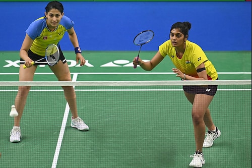 (File L to R) Indian players Ashwini Ponnappa with Tanisha Crasto  in action during Yonex Sunrise India Open 2024 Badminton Tournament at IGI Stadium on January 17, 2024 in New Delhi, India.
Image: Vipin Kumar/Hindustan Times via Getty Images