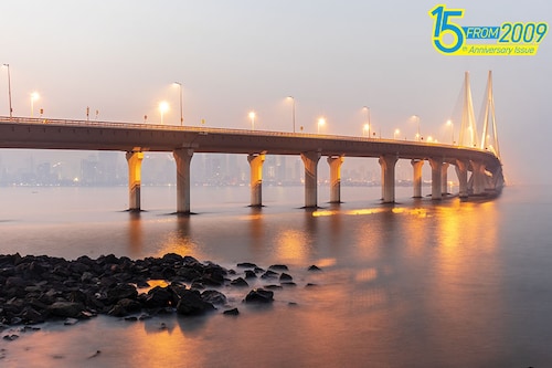 The Bandra-Worli Sea Link has reduced travel time between Bandra and Worli during peak hours from 20-30 minutes to 10 minutes
Image: Getty Image The Bandra-Worli Sea Link has reduced travel time between Bandra and Worli during peak hours from 20-30 minutes to 10 minutes
Image: Getty Image