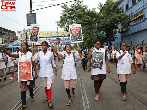 Medical students and doctors shout slogans during a protest rally against the rape and murder of a PGT woman doctor at Government-run R G Kar Medical College &amp Hospital in Kolkata, India, on September 7, 2024. Image: Rupak De Chowdhuri/NurPhoto via Getty Images