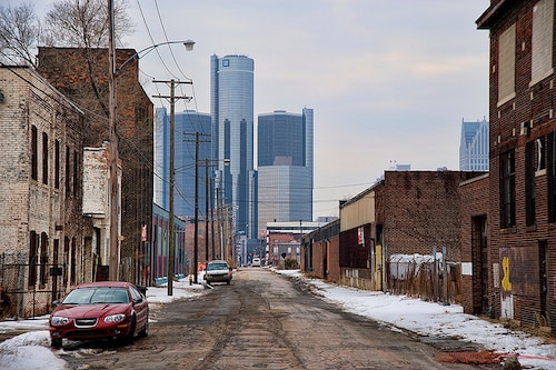 Source: Thunderkiss Photography http://www.flickr.com/photos/treycampbell/