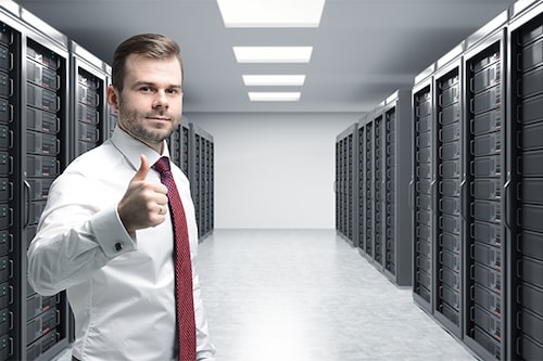 A smart storage is a critical foundational pillar of IT for digital banking and wealth management ( Photo: Shutterstock)
