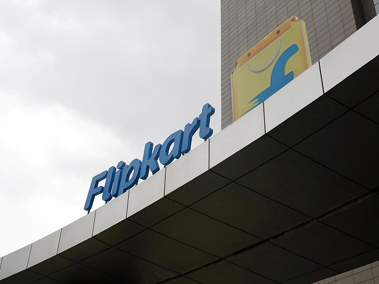 The logo of India's largest e-commerce firm Flipkart is seen on the facade of the company's headquarters in Bengaluru, India July 7, 2017. REUTERS/Abhishek N. Chinnappa - RC1EE66AAD20