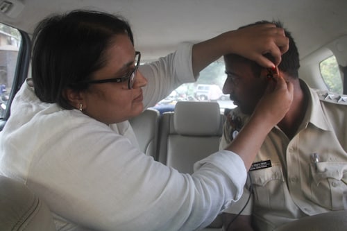 Awaaz and AURED testing hearing of traffic policemen exposed to continuous noise pollution in the course of their duty