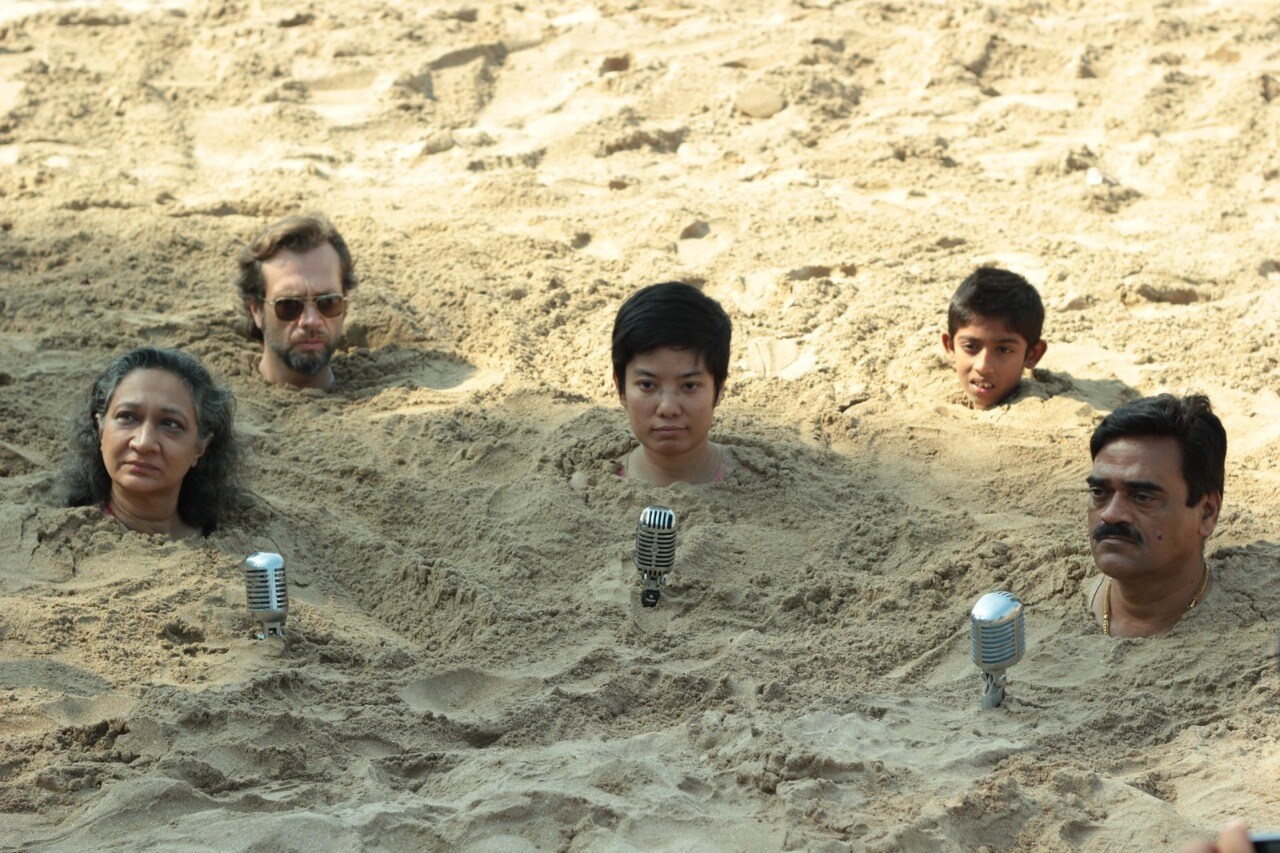 'Dont Bury the Issue of Sand Mining' at Juhu Beach