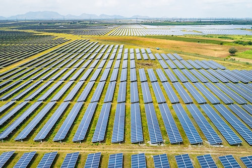 An aerial view of the Pavagada Solar Park on October 11, 2021 in Kyataganacharulu village, Karnataka, India. Image: Abhishek Chinnappa/Getty Images