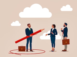 Effective boundary-setting begins with self-awareness. Without clarity on what matters most, it’s difficult to draw meaningful lines for ourselves.
Image: Shutterstock