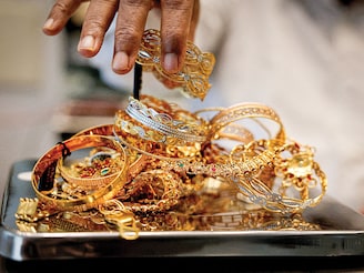 Gold prices in India have risen over 51 percent year-on year to ₹116,790 per 10 grams
Image: Reuters/Amit Dave/File Photo 