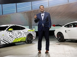 Ford CEO Jim Farley recently said that the automaker was struggling to fill 5,000 vacancies for skilled mechanics with an average salary of $120,000 Ford CEO Jim Farley recently said that the automaker was struggling to fill 5,000 vacancies for skilled mechanics with an average salary of $120,000