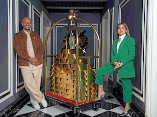 (L to R) Varun Jain and Sanya V Jain

 Varun Jain, Founder and  CEO, Smoke Lab
Sanya V. Jain, Co-Founder of Smoke Lab, Creative Director of Smokelab Wear .