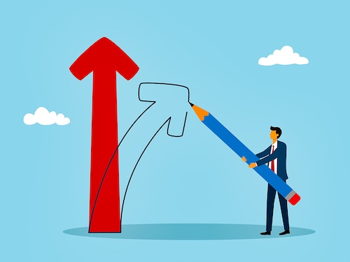 leaders make decisions based on the best options available to them. Yet, to be cost-efficient, decision-makers often end up working with only the most obvious or immediately available options. Photo by Shutterstock