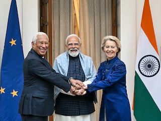 India's Prime Minister Narendra Modi (C) poses for a photograph with European Commission President Ursula von der Leyen (R) and European Council President Antonio Costa before their meeting at the Hyderabad House in New Delhi on January 27, 2026. The leaders of India and the European Union will announce the "mother of all deals" when they meet in New Delhi to formalise a huge trade pact reached after two decades of negotiations. Photo by Sajjad Hussain / AFP