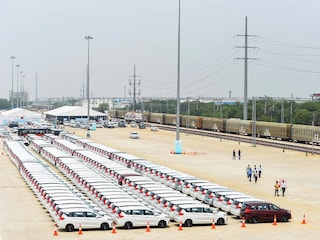 India's automotive industry is turning a decade of sustained production growth into export momentum, a shift the Economic Survey frames as growing international confidence in vehicles made in the country.
Photo by Parveen Kumar/Hindustan Times via Getty Images
