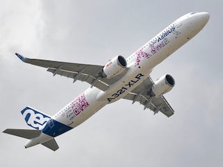 An Airbus A321 XLR aeroplane. Photo by JULIEN DE ROSA / AFP
