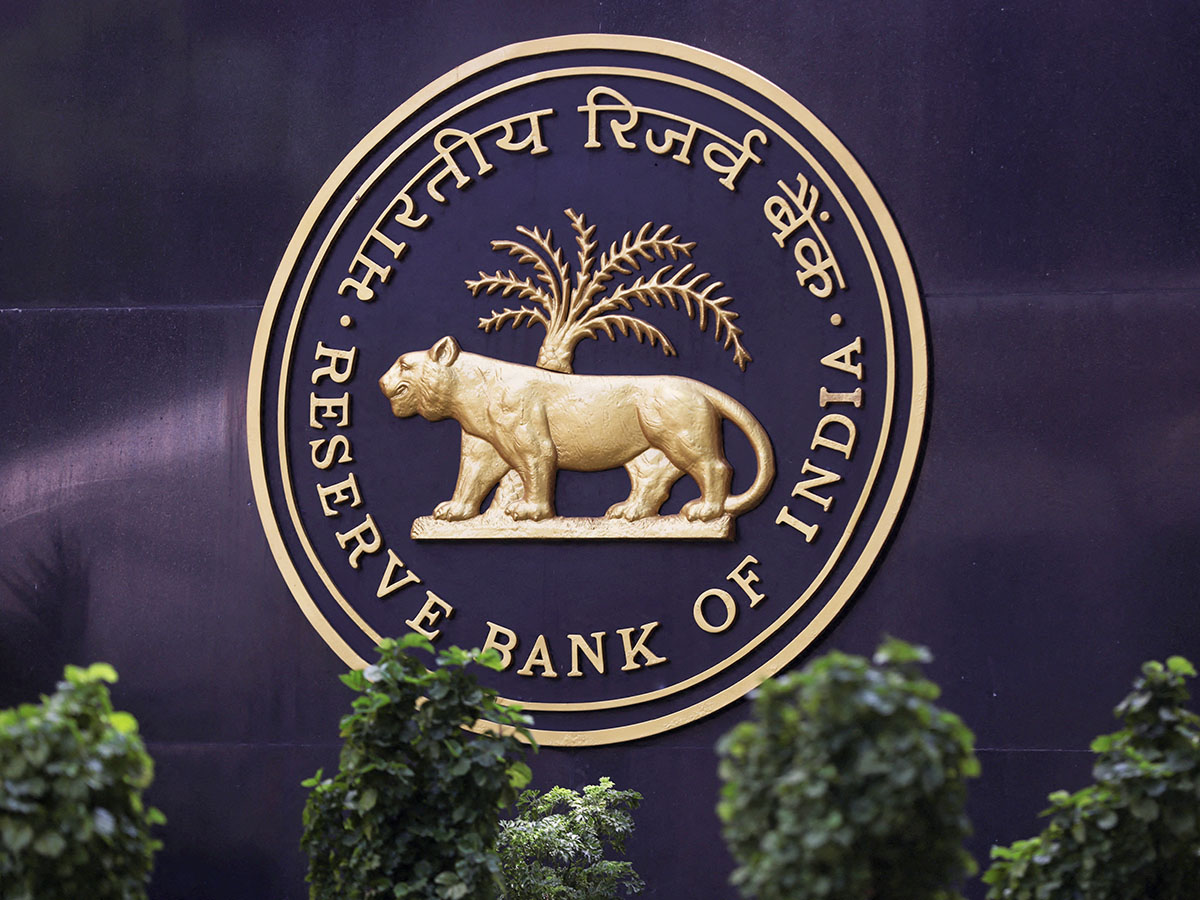 RBI MPC LIVE: Governor Malhotra to announce policy decision today