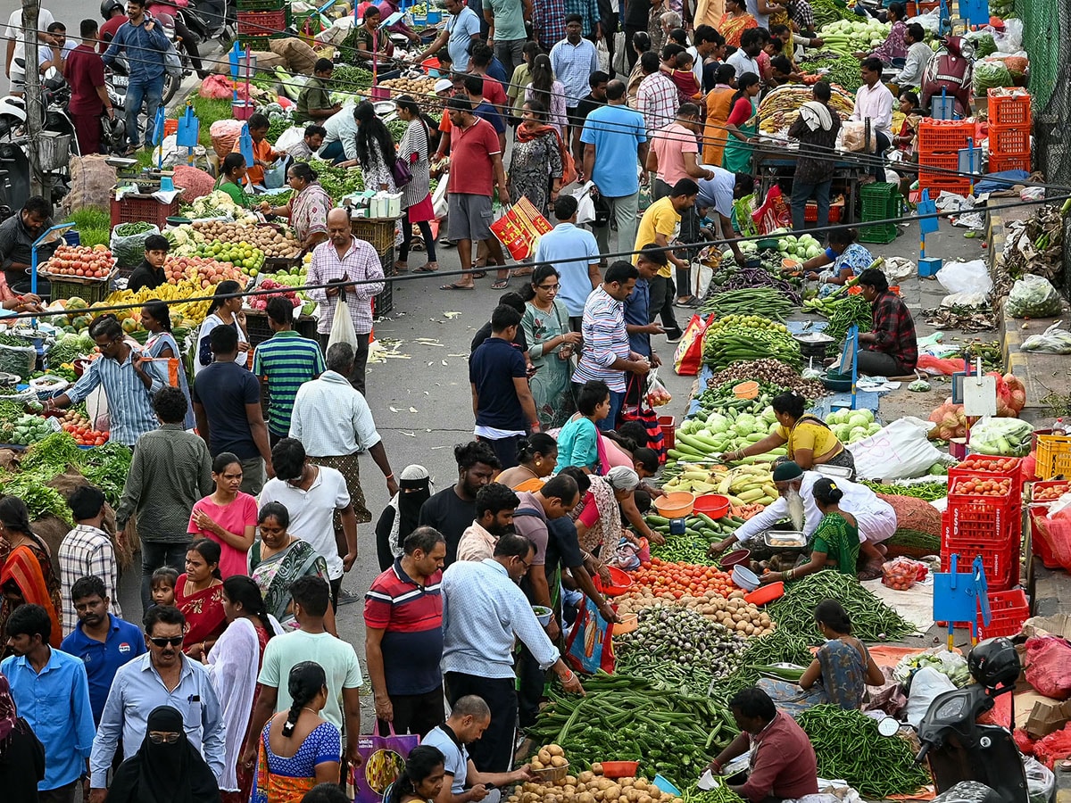 Inflation at 2.75 percent under the new CPI base