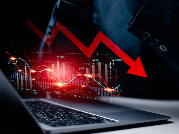 Sharp losses among IT heavyweights led losses across benchmark indices, with the Nifty IT index emerging as the worst-performing sectoral index. Photo by Shutterstock