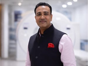 क्षेत्रीय भारत में डायग्नोस्टिक क्रांति: डॉ. मोहित अग्रवाल लाए मेट्रो-स्तरीय देखभाल.