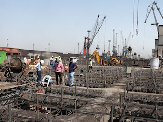 People work on the construction of a new berth at the Deendayal Port in Kandla, in the western state of Gujarat, India, April 5, 2025. Photo by REUTERS/Amit Dave