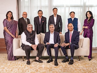 (From Left standing) Ritu Arora, Amish Mehta, Sanjeev Krishan, Kunal Shroff, Saugata Gupta, Namita Thapar ((From left, sitting):) Amit Chandra, Anish Shah and KVS Manian. Photo by Forbes India Photo Team