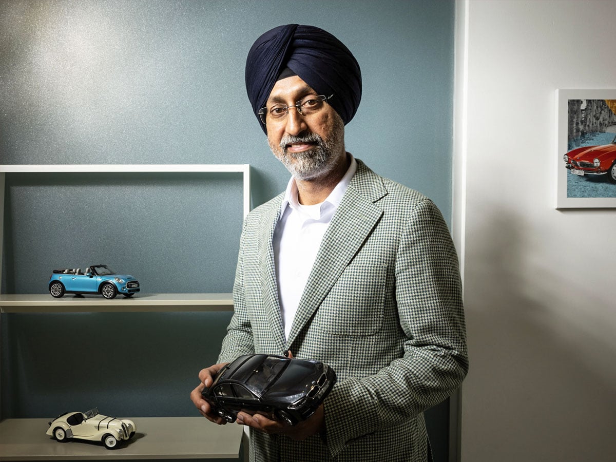 BMW bucks luxury slowdown with 17 percent sales growth in Q1