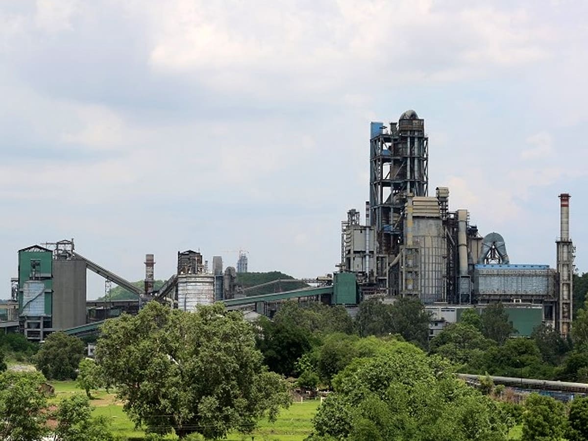 UltraTech crosses 200 million tonnes per annum, sharpens scale-led growth push