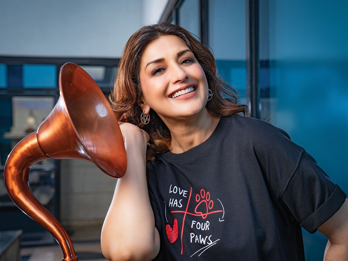 Books are literally finding a life of their own: Sonali Bendre