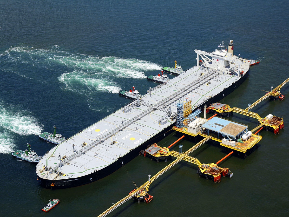 Déjà vu for investors: Tariffs and oil above $100 spark markets sell-off