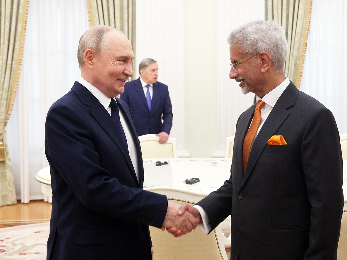 Photo of the day: External affairs minister Jaishankar meets Putin in ...