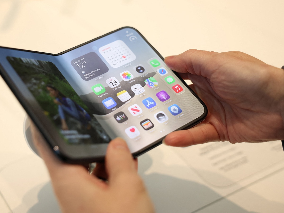Apple Duo sold out in India, fresh orders see Jan delivery timeline