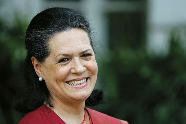 mg_68401_sonia_gandhi_280x210.jpg mg_68401_sonia_gandhi_280x210.jpg