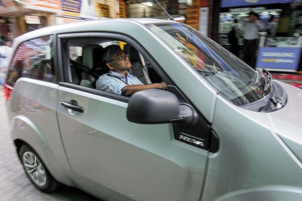 mg_70015_electric_car_280x210.jpg mg_70015_electric_car_280x210.jpg
