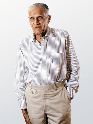 mg_76436_chandrakant_sampat_280x210.jpg mg_76436_chandrakant_sampat_280x210.jpg