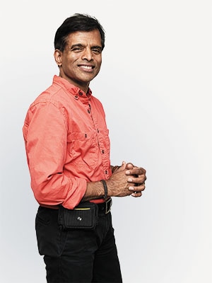 mg_76468_ashwath_damodaran_280x210.jpg mg_76468_ashwath_damodaran_280x210.jpg