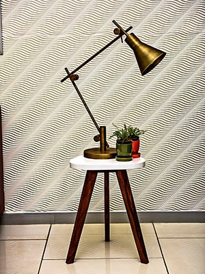 mg_81021_brass_lamp_280x210.jpg mg_81021_brass_lamp_280x210.jpg