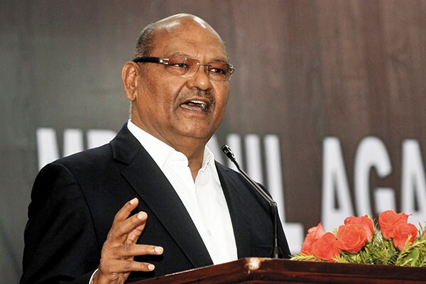 mg_83301_anil_agarwal_280x210.jpg mg_83301_anil_agarwal_280x210.jpg