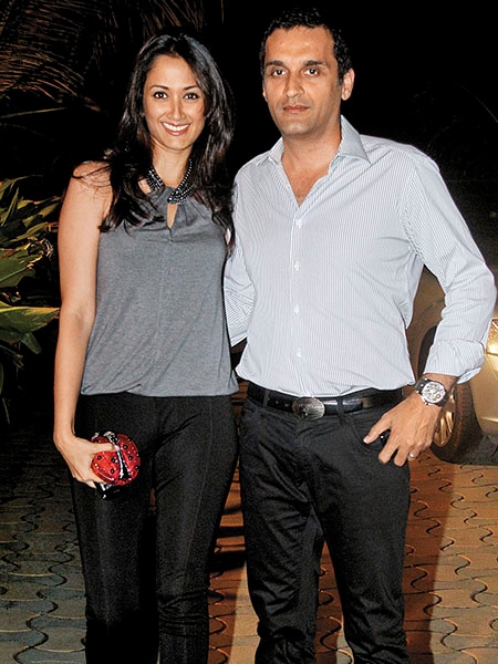 mg_91231_gayatri_and_vikas_oberoi_280x210.jpg mg_91231_gayatri_and_vikas_oberoi_280x210.jpg