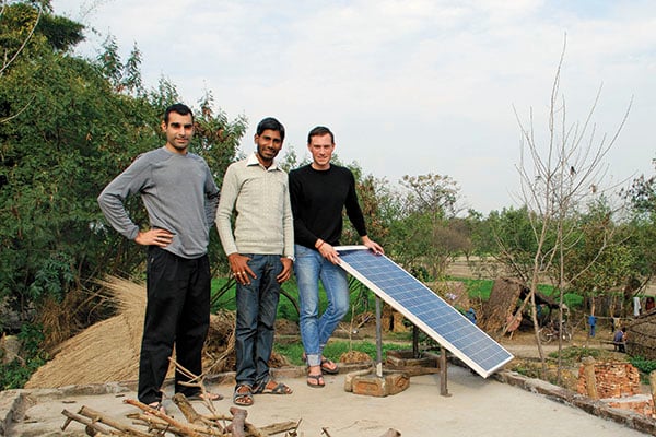 mg_87559_mera_gaon_power_280x210.jpg mg_87559_mera_gaon_power_280x210.jpg