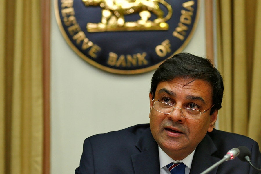 mg_98451_urjitpatel_bg_280x210.jpg mg_98451_urjitpatel_bg_280x210.jpg