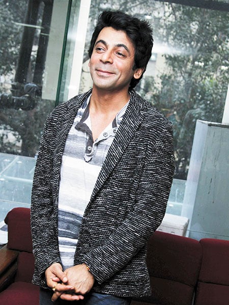 g_102153_bg_sunilgrover_280x210.jpg g_102153_bg_sunilgrover_280x210.jpg
