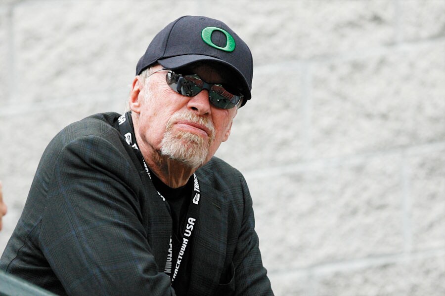 mg_92235_phil_knight_280x210.jpg mg_92235_phil_knight_280x210.jpg